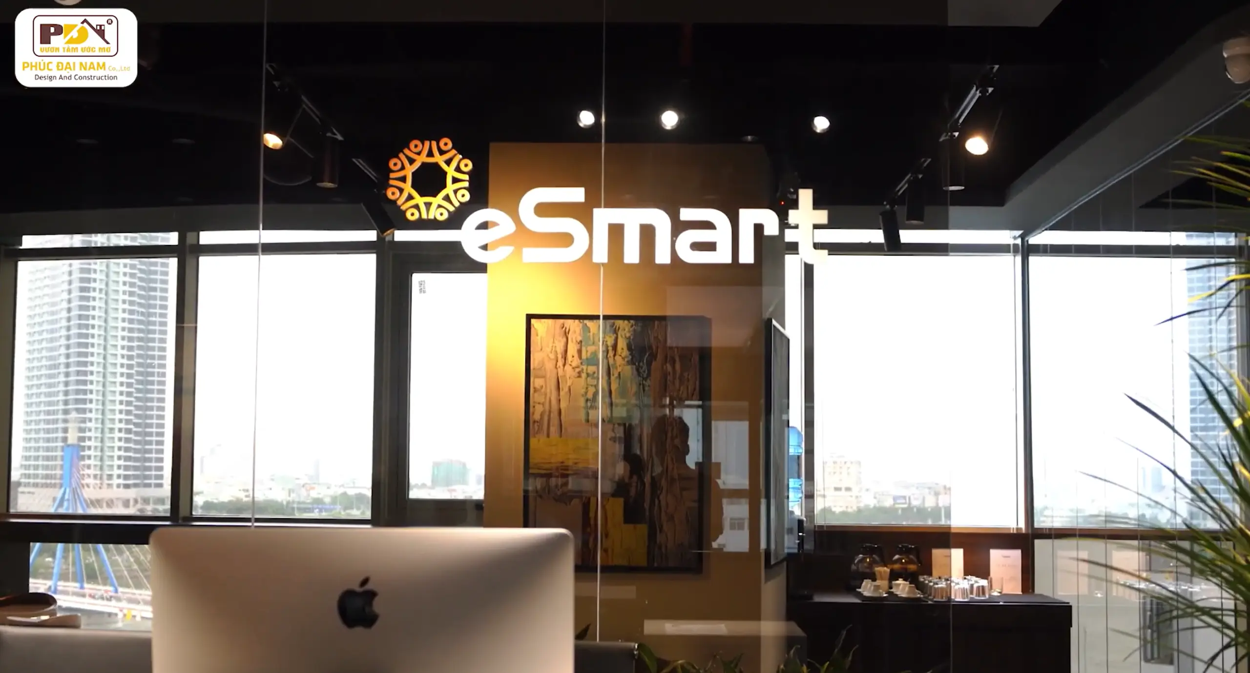 Thi công văn phòng eSmart Đà Nẵng