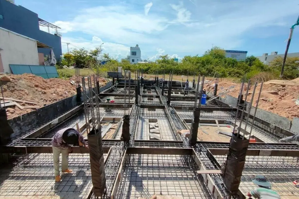 Báo Giá Xây Nhà Phần Thô Đà Nẵng 2026 – Chi Phí & Hạng Mục Chi Tiết 7 202608180515 bao gia xay nha phan tho 2 a5b3